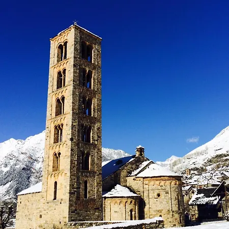 Hotel El Xalet De Rural Taull